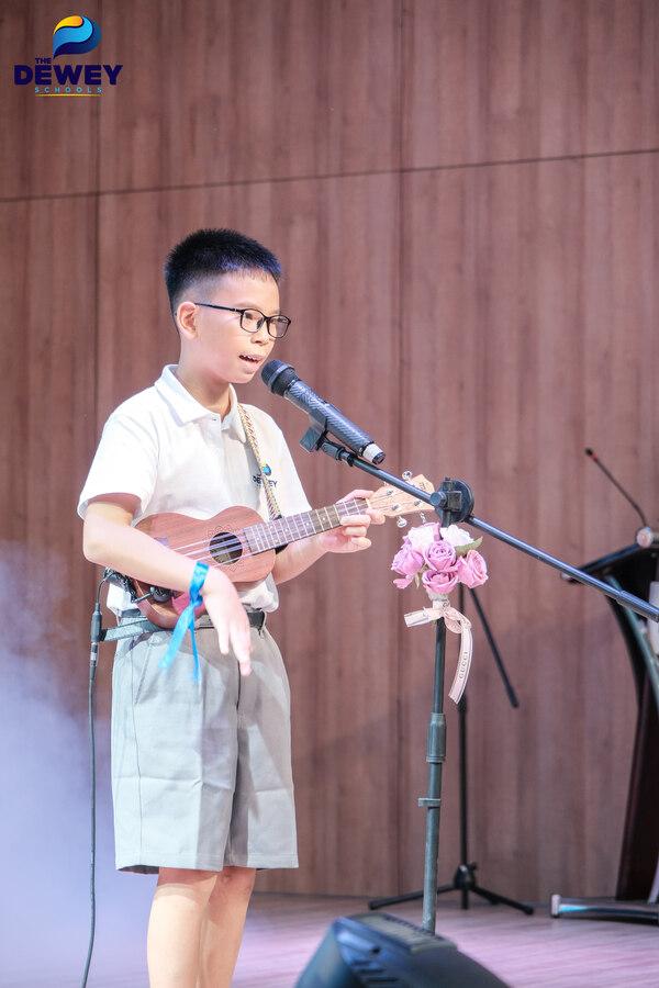alt="Mã Tiến Tài tham gia sự kiện tại trường"