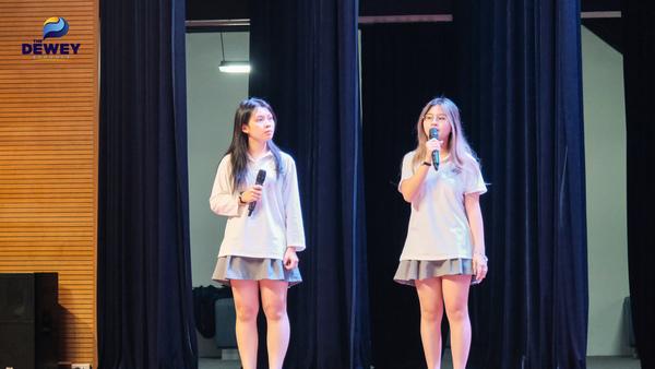 Cô Đoàn Thu Huyền chia sẻ tại hội thảo
