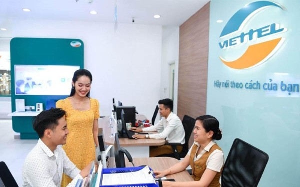 Đăng ký SIM chính chủ cho SIM Viettel tại điểm giao dịch Viettel gần nhất