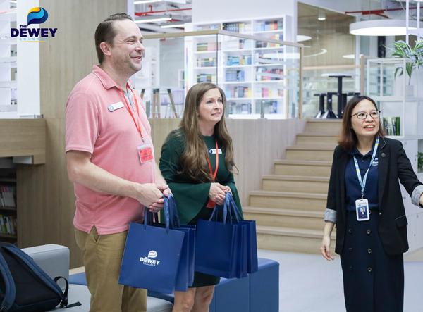 Học sinh trình bày dự án